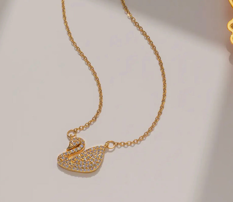 Wings Necklace | UNOde50